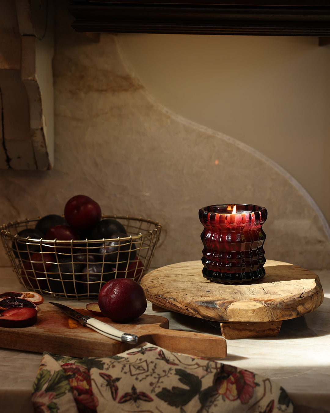 Plum Noire - Heirloom Candle
