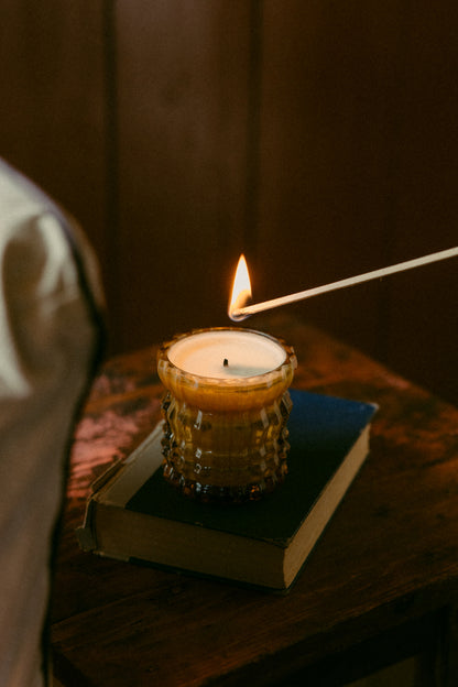 LORELY | Non-Toxic Candle in Textured Glass Vessel