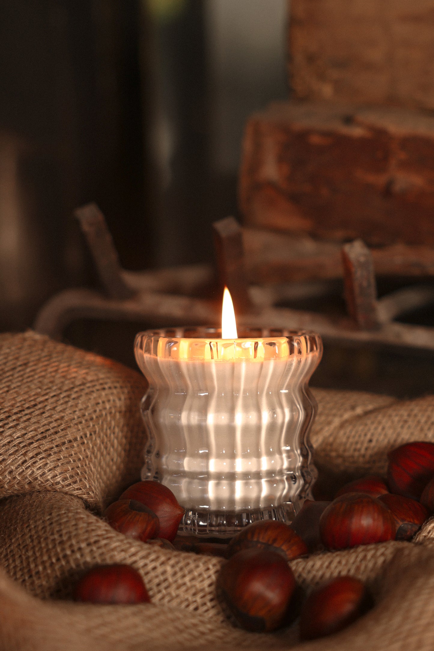 NOIX | 8oz Non-Toxic Candle in Textured Glass Vessel