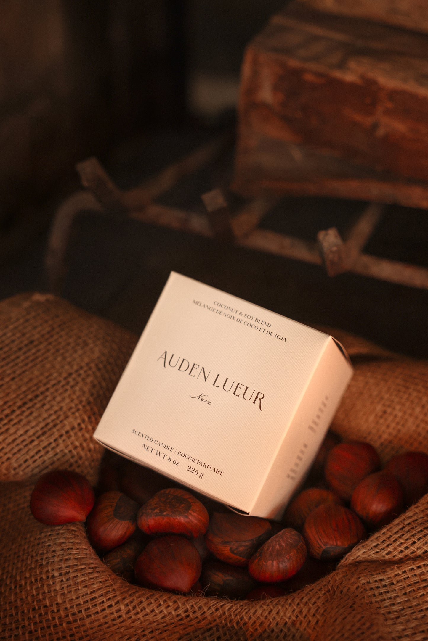 NOIX | 8oz Non-Toxic Candle in Textured Glass Vessel